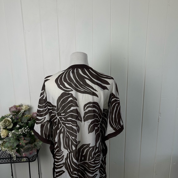 CZ Coverups striped palm Leaf Pattern Swimsuit Coverup - Picture 2 of 16